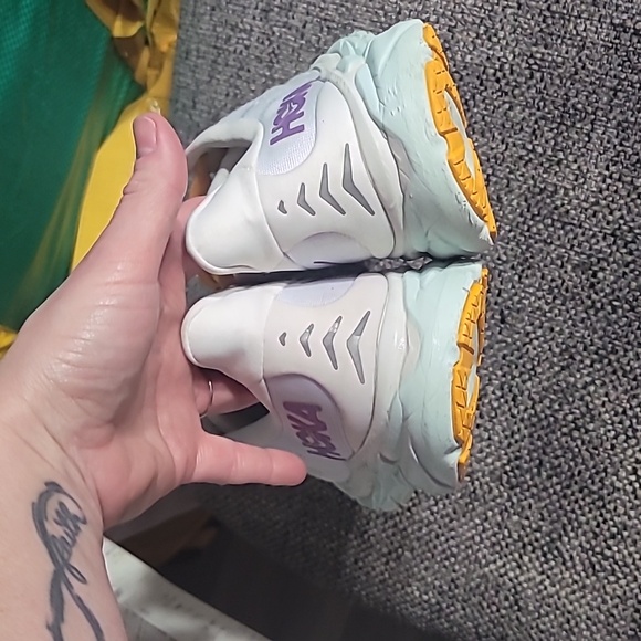 HOKA ONE ONE Clifton 8 Size 9.5 Women's 42 EU - Picture 8 of 11